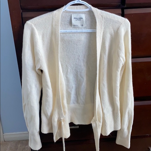 Abercrombie & Fitch Cardigan. New/never used - Picture 3 of 5